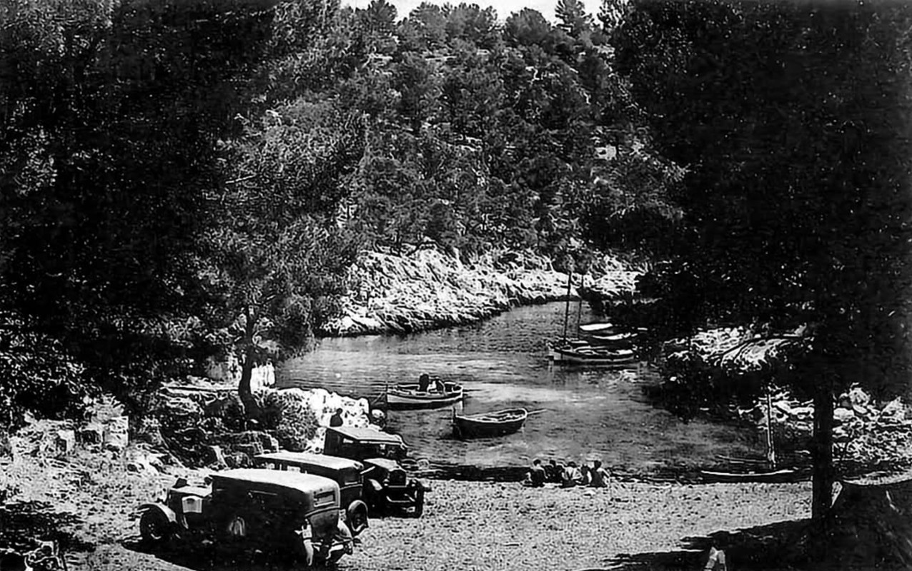 34A5C8E3-6E1D-4985-BC85-12A2961C15E5