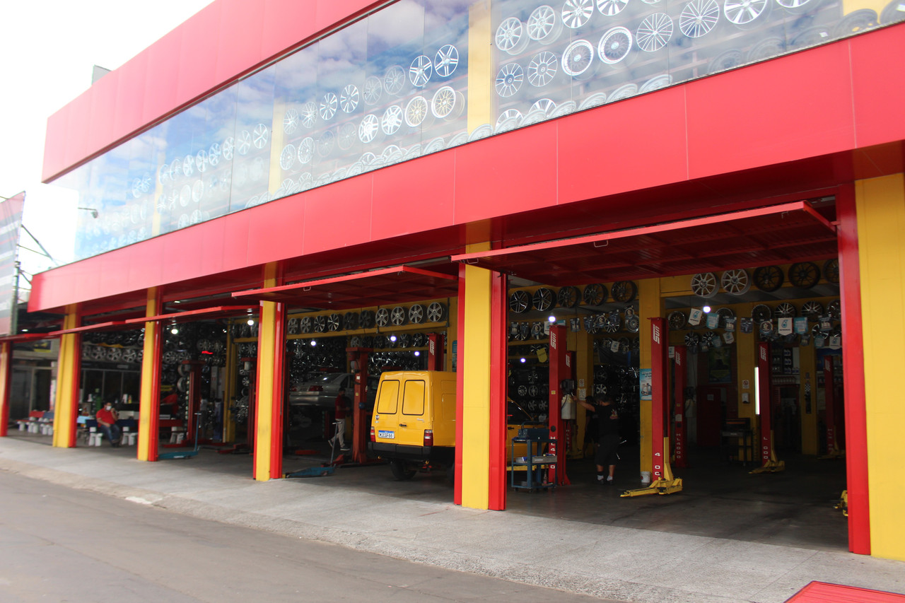 Auto Center Oliveira