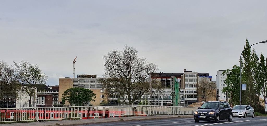 2021-05-10-essen-skyline-ansicht-br-cke-friedrichstr-2.jpg