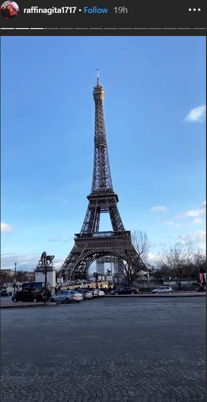 Raffi Ahmad dan Nagita Slavina liburan ke Menara Eiffel