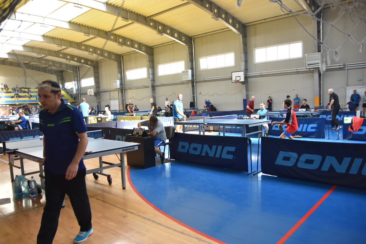 15ABE9B6-3A4B-445C-80BA-248900446C43