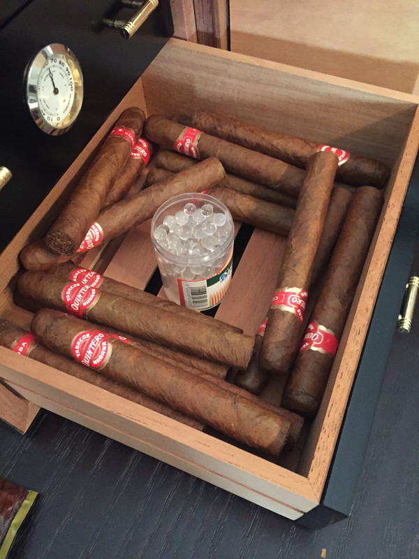 ABEE7D8C-A8CD-4A5D-B327-1268D888F4D0