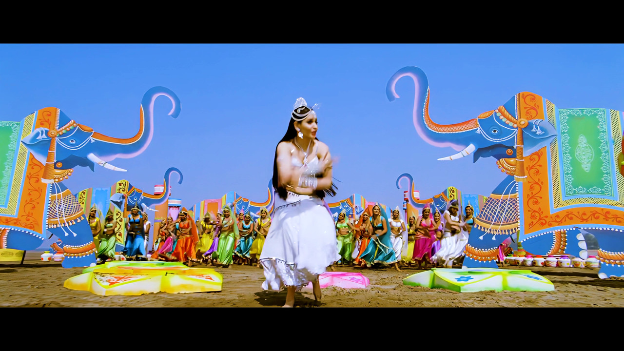 Tamanna Hot Song From Himmatwala Naino Main Sapna 4K (Best Quality).mp4_snapshot_02.33_[2021.04.05_1