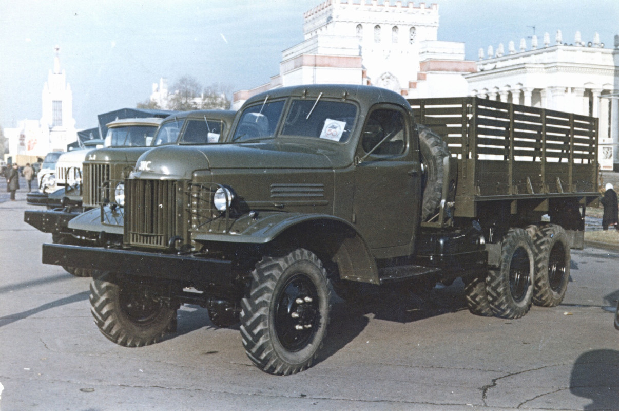 ЗИС-151 цв (1)