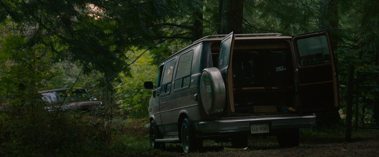 Green Room 2015 (1080p x265 10bit Tigole).mkv_sn