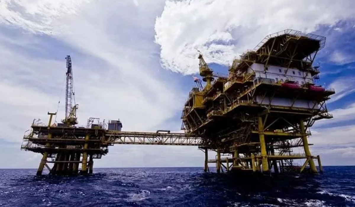 Harga Minyak Meledak! Ketegangan Israel-Iran Picu Krisis Energi Global!