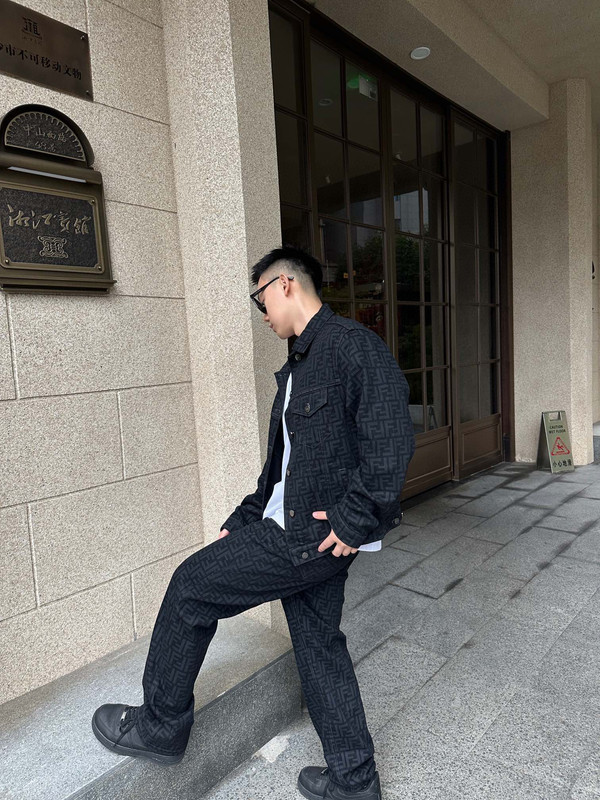 2025-10-04-16-13-IMG-0377