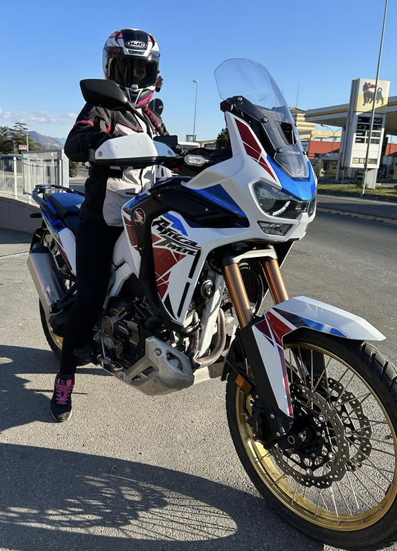 6A5449FB-88D4-48CA-8460-B52F1FE4516D