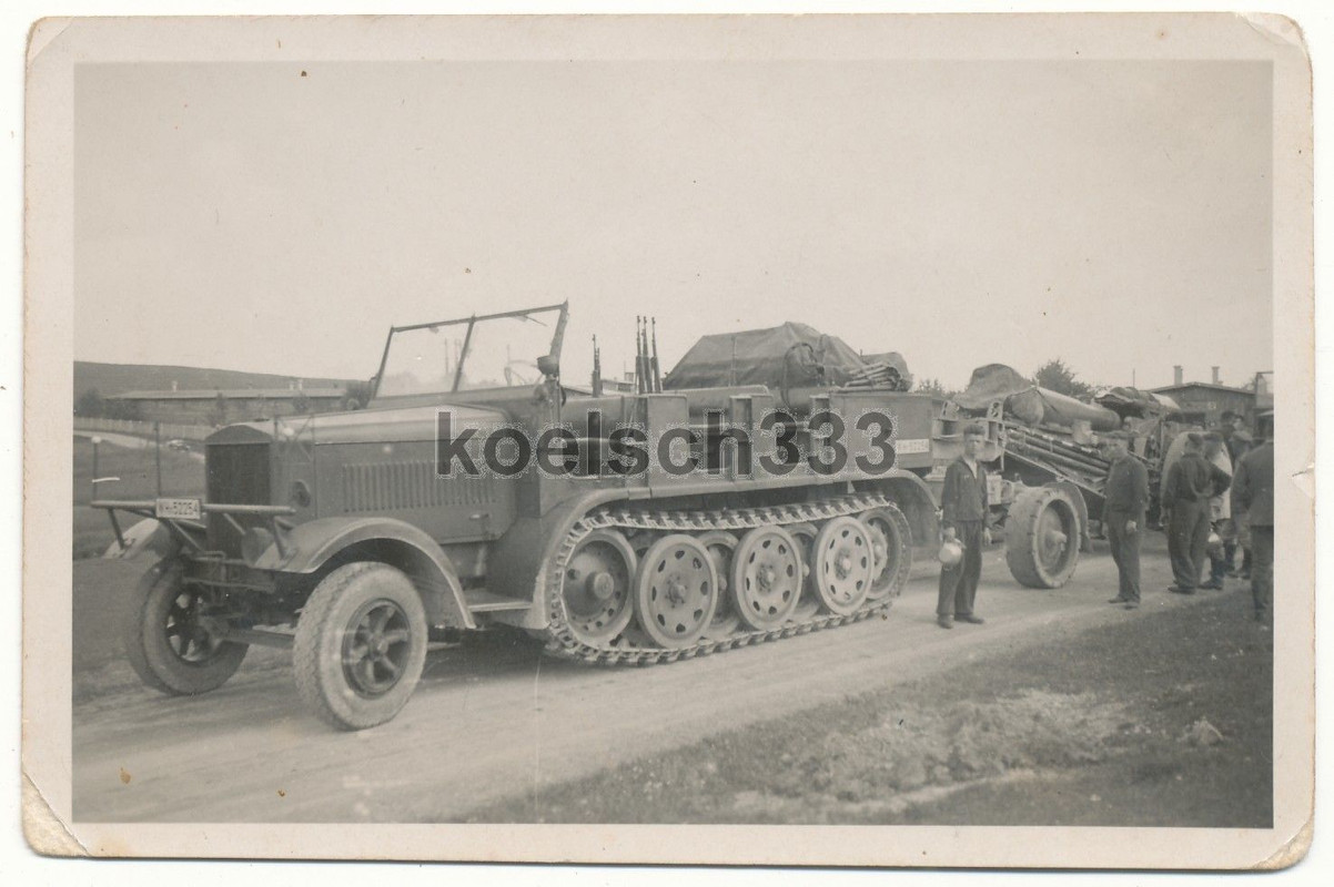Foto Panzer Halbkette Artillerie Zugmaschine Mör