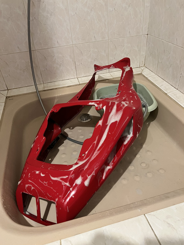 E8C1E244-EBF4-44A3-BFBC-872EAB746A7E