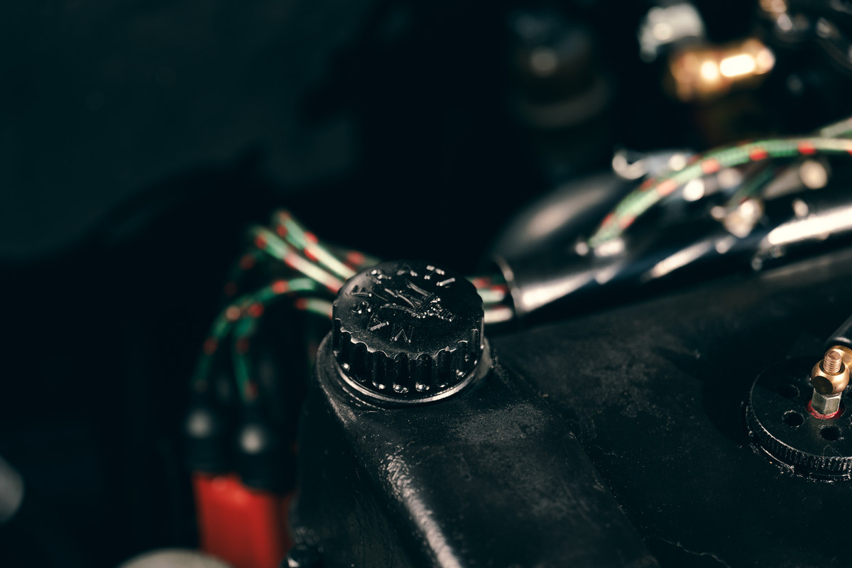 18977-MaseratiA61500