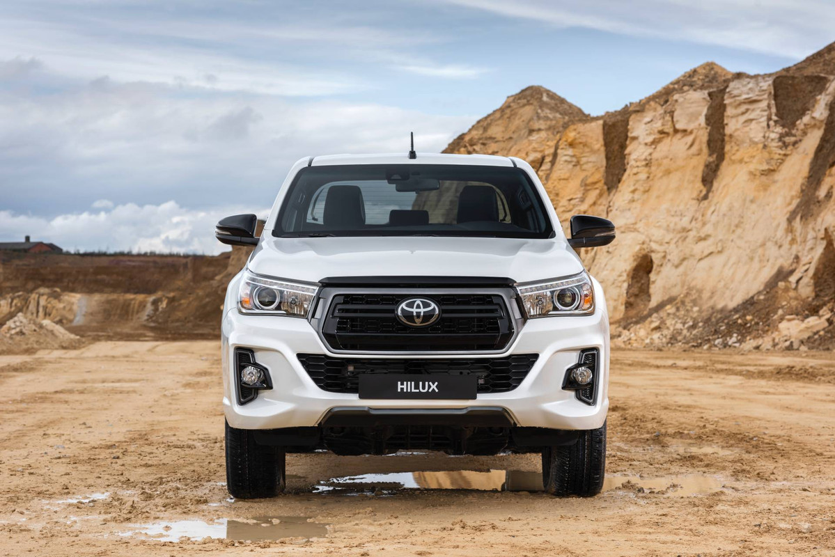 Toyota Hilux 2019 Special Edition (48)