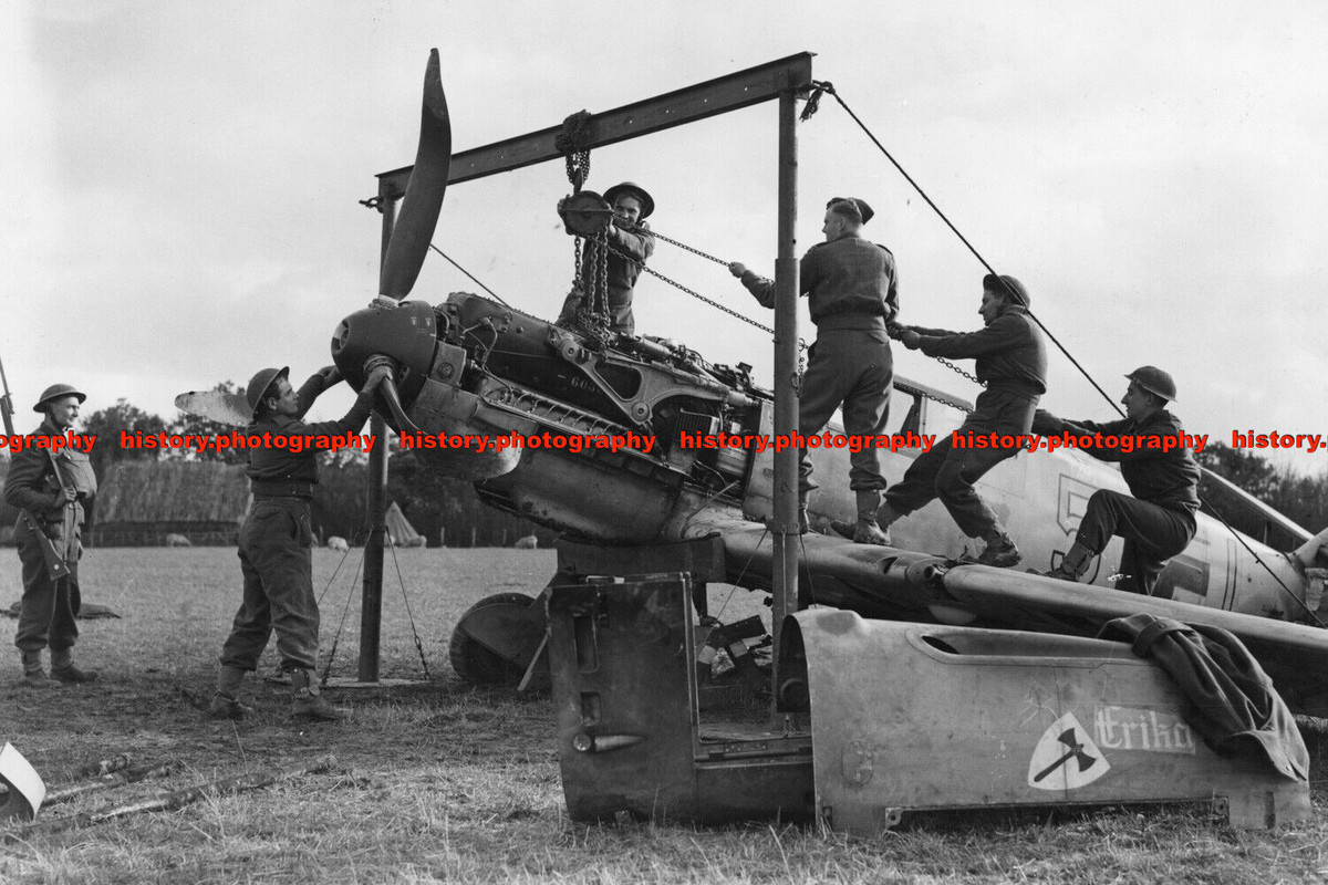 F010078 Messerschmitt BF 109E. Downed Wootton Kreuzung. Shepherdswell. Zweiter Weltkrieg