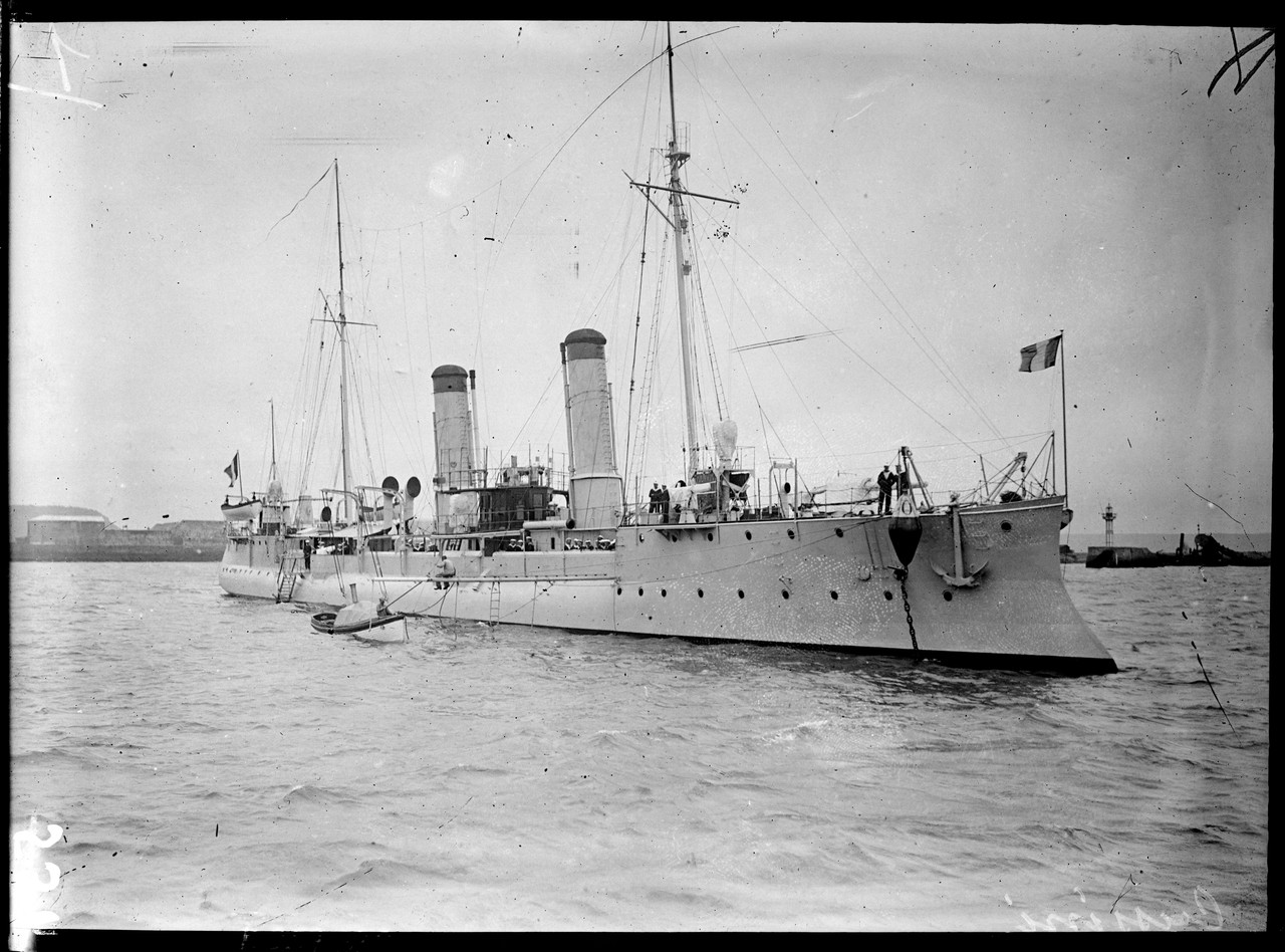 https://i.postimg.cc/02CqLF15/Kassini-Brest-10-07-1905.jpg
