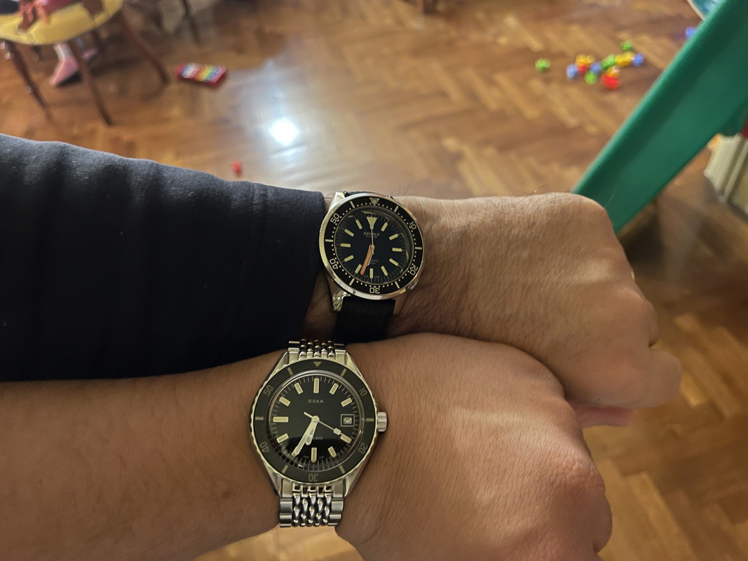 458D22C1-0C5C-4C80-BF99-5D5BD5A9B315