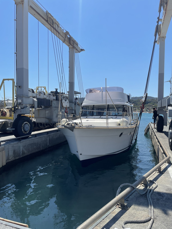 09990FCC-2EA9-4B1C-B709-CABBE5693F78