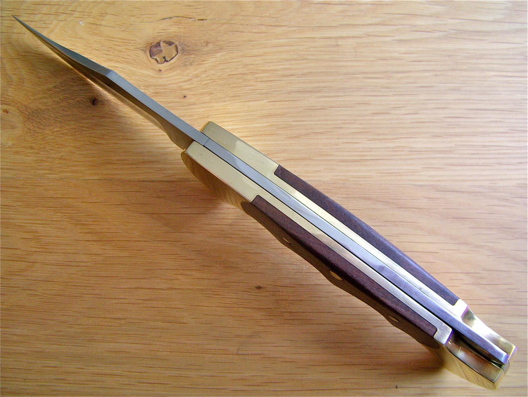 Vintage Rigid R9 Apache folder - 3