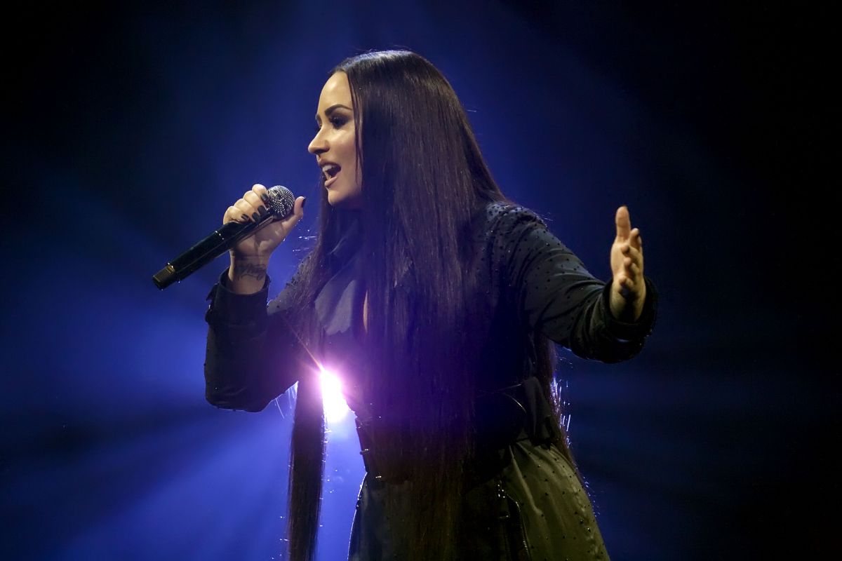 demi-lovato-performs-at-sse-hydro-arena-in-glasgow-06-13-2018-1