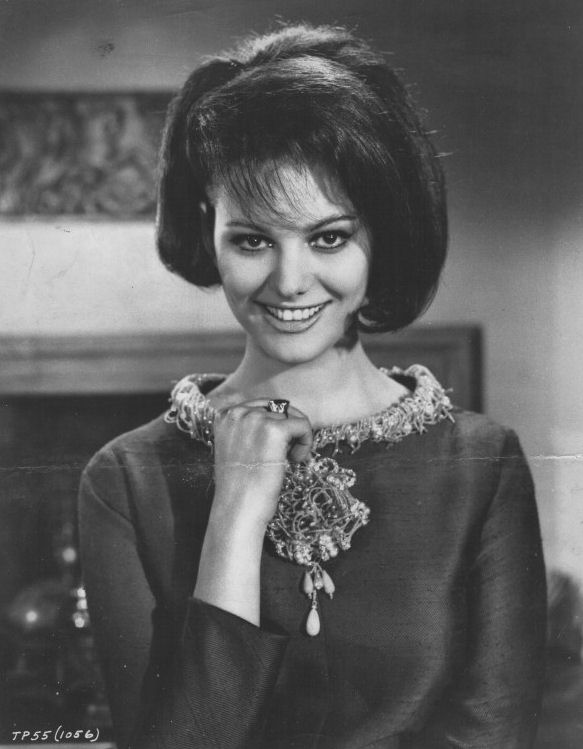claudia_cardinale_md31