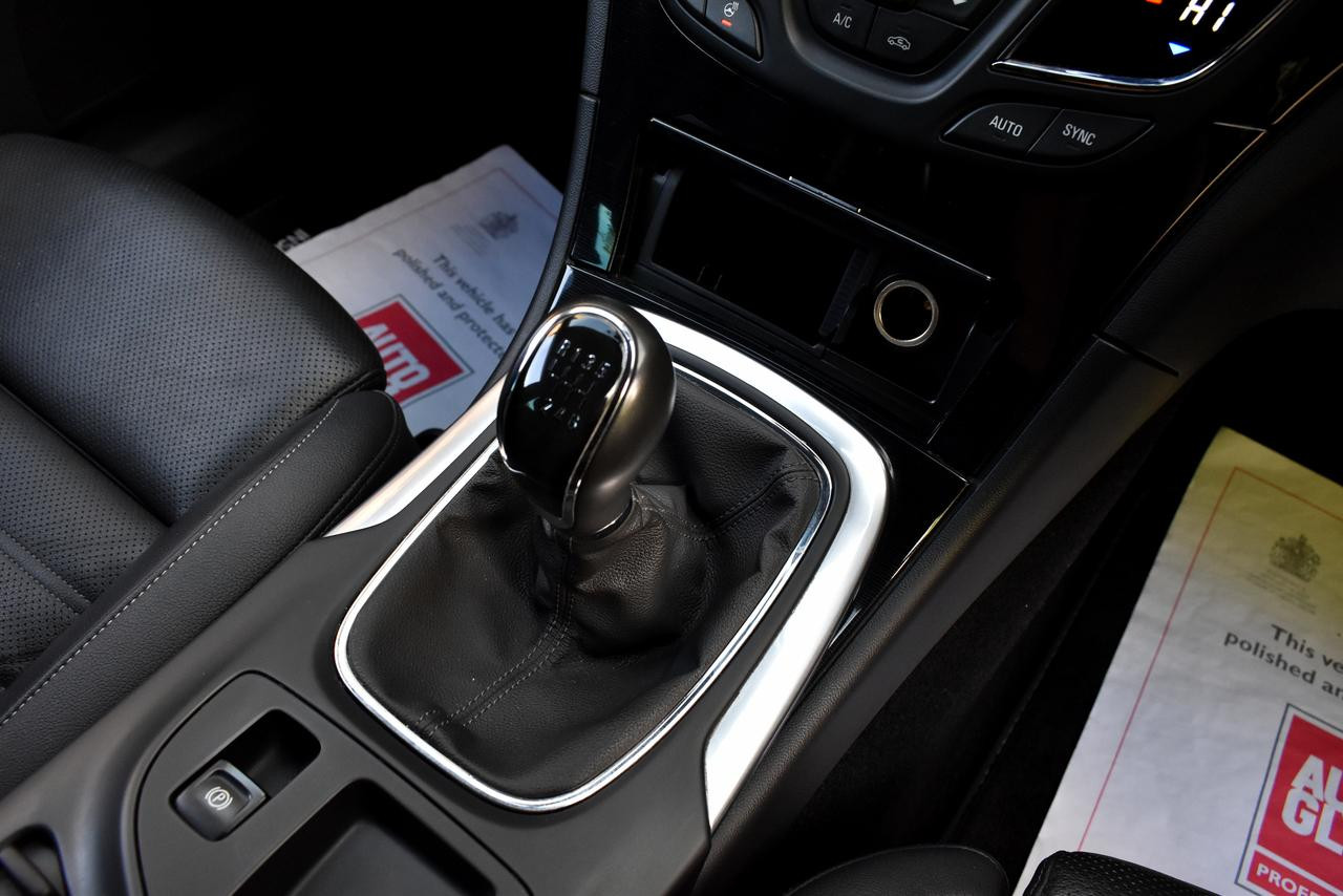 2016 66 VAUXHALL INSIGNIA 86