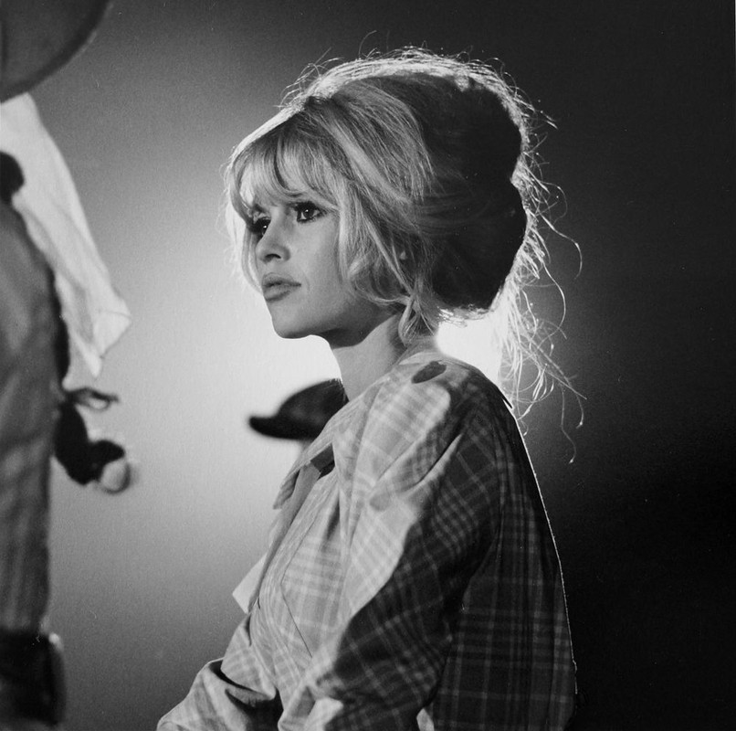 Bardot_Brigitte_me71