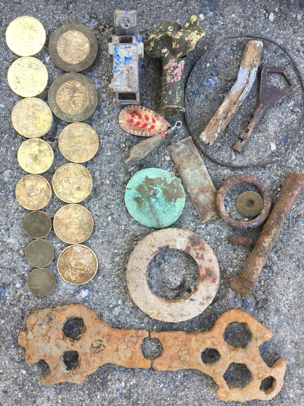 5695B0CC-E48B-4BDC-9F5E-EFC9FC93D94B