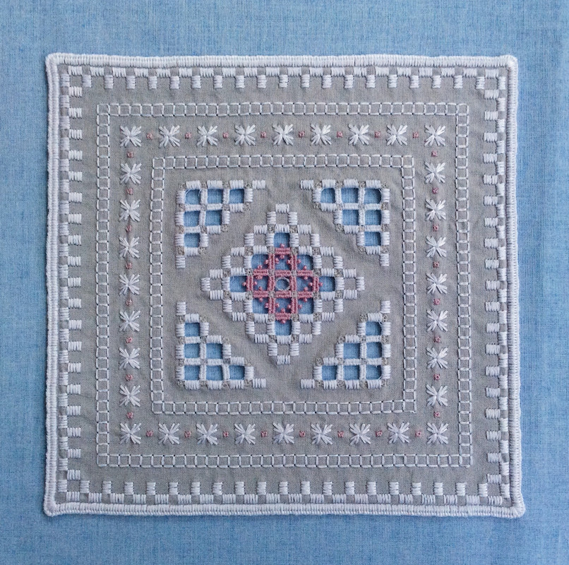 E321A4C0-D2D7-4182-8D9B-5DD624F2155C