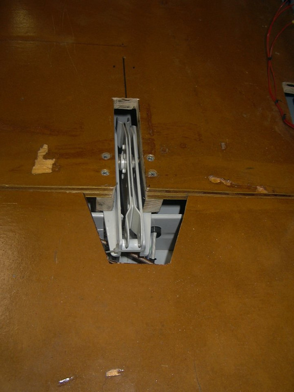 Service Flooring Modification to clear Elevator Bellcrank