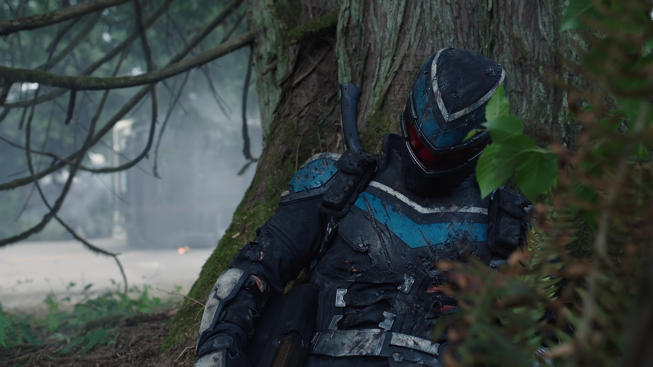 Peacemaker.S01E07.Stop.Dragon.My.Heart.Around.1080p.10bit.BluRay.AAC5.1.HEVC-Vyndros.mkv_snapshot_12