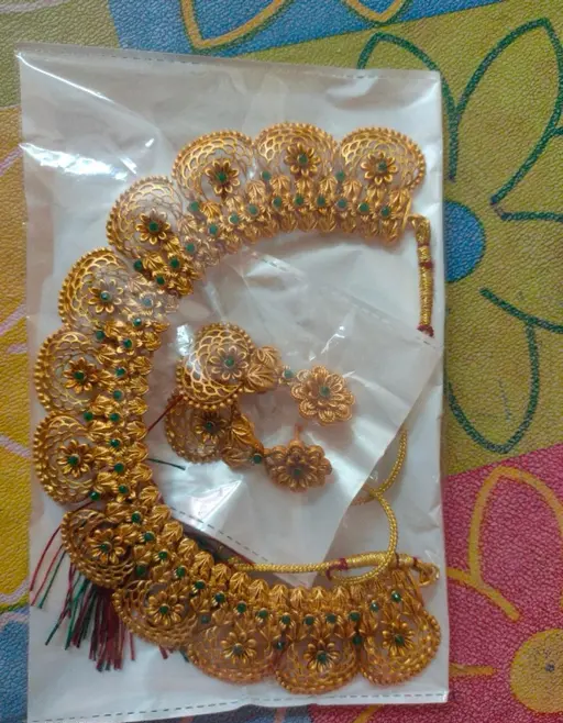 NEW DEGINER MATT FT CODE JEWELLERY SET Color 2 (A106)