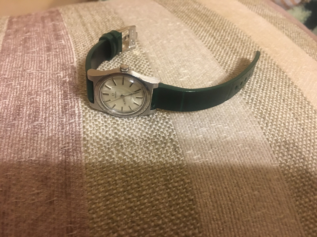 6EEC4AA4-8F02-42C4-81BB-1A3335ED05E0