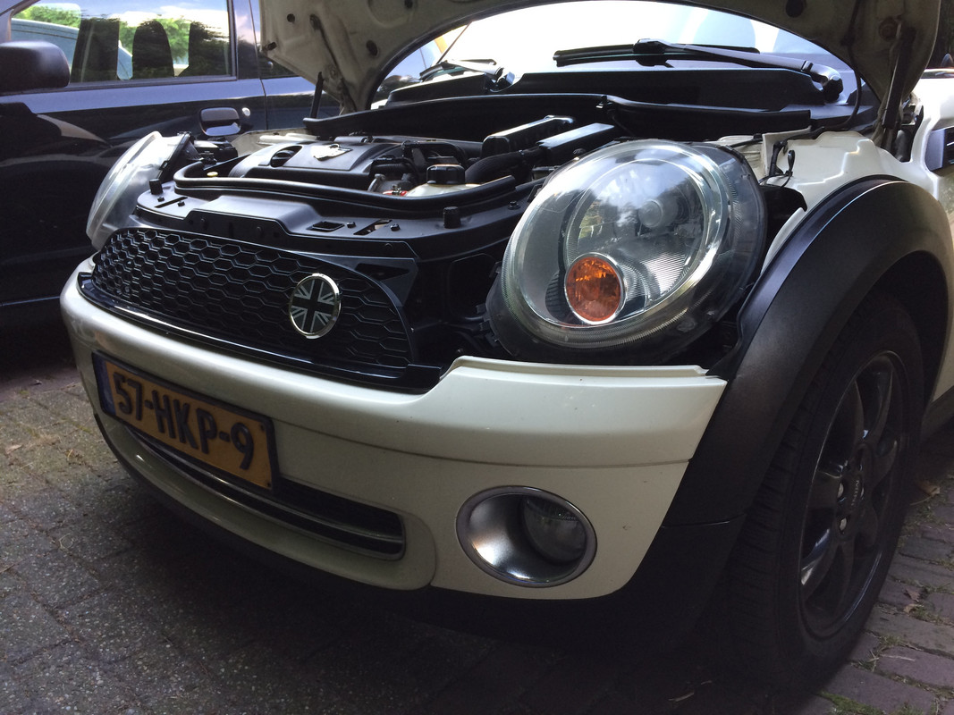 E9A92B51-B3F3-4EC1-8FE8-3719BCB9D261