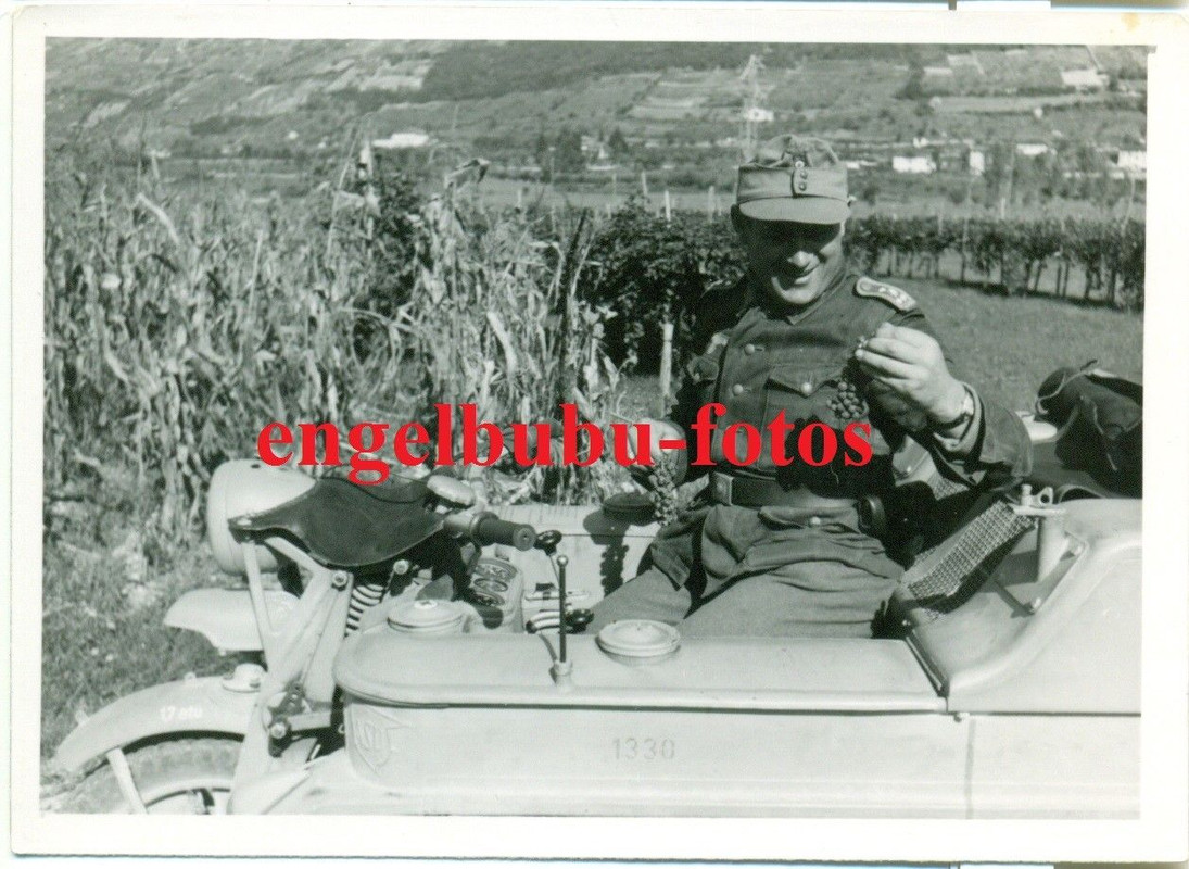 FOTO - ENEGO (NORD-ITALIEN) `43 - GEBIRGSJÄGER -