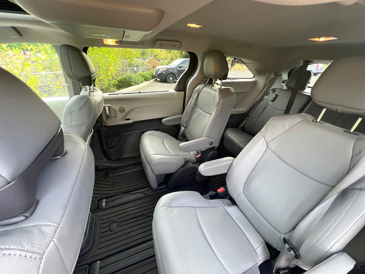 Vehicle thumbnail 10