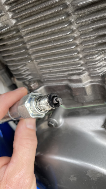 B1C8E034-B48B-47DA-A88D-9323104CF12F