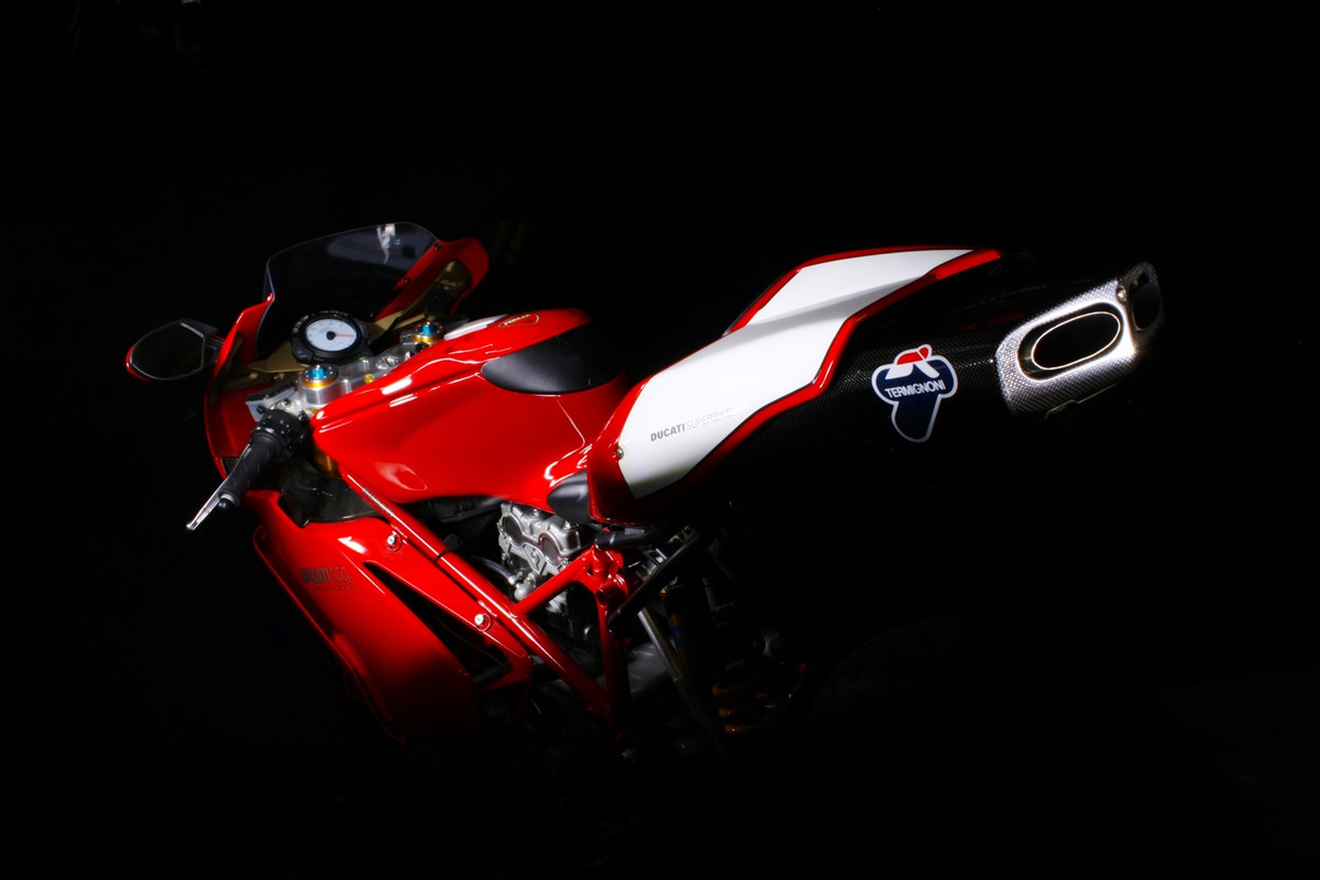 E4FF4F29-7000-4C4F-AE51-D156901C716F