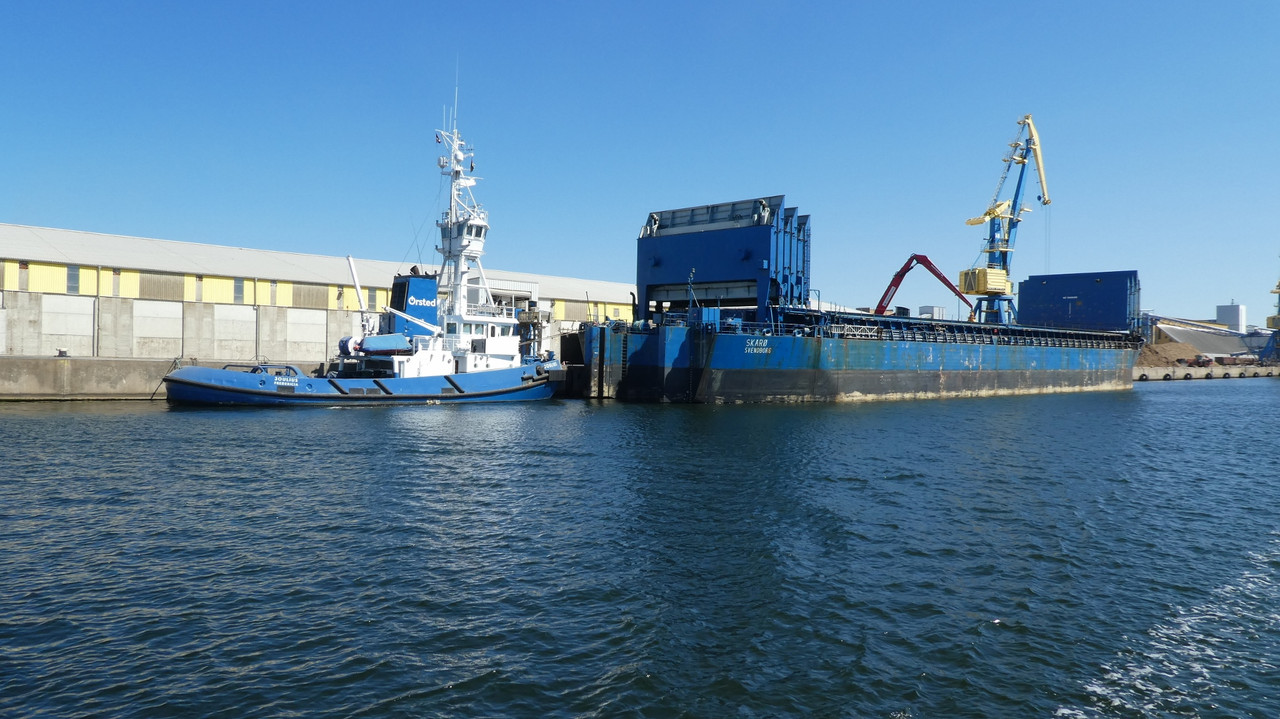 P1210730 (1940x1090)