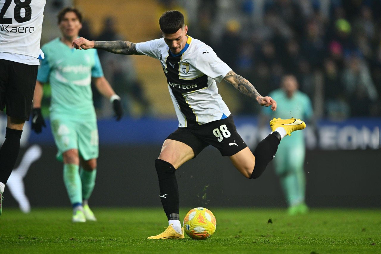 Nhận định, soi kèo Hellas Verona vs Parma, 18h30 ngày 23/11