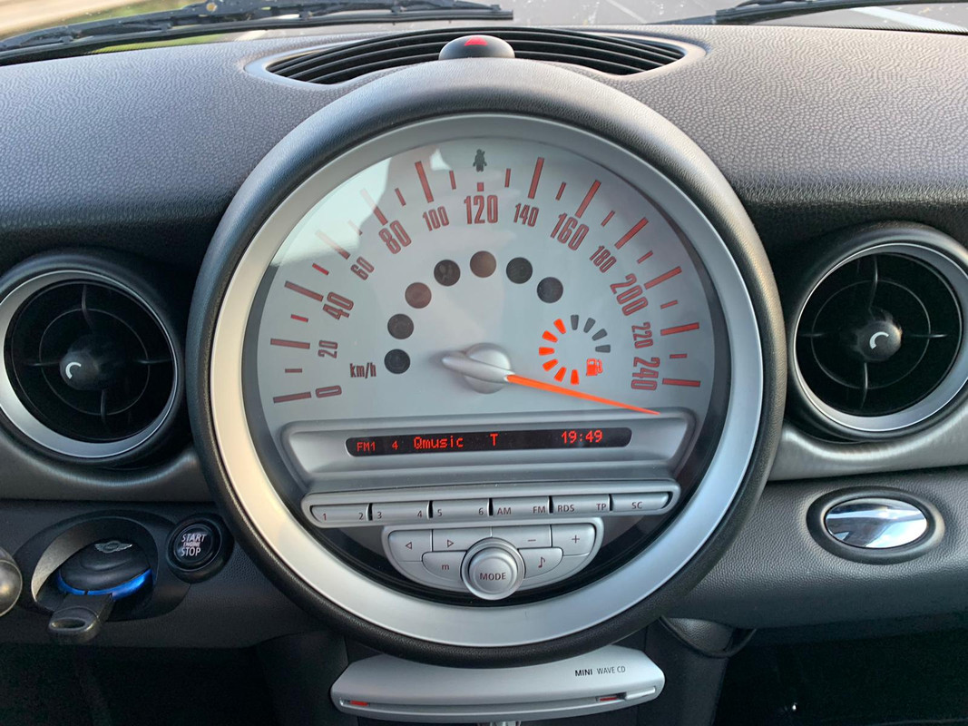 45E30E93-9278-4232-950F-1EAEE05BB62D