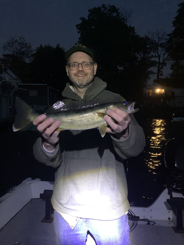 BD5610D1-FF59-40E2-B4A5-94D6C81FED70