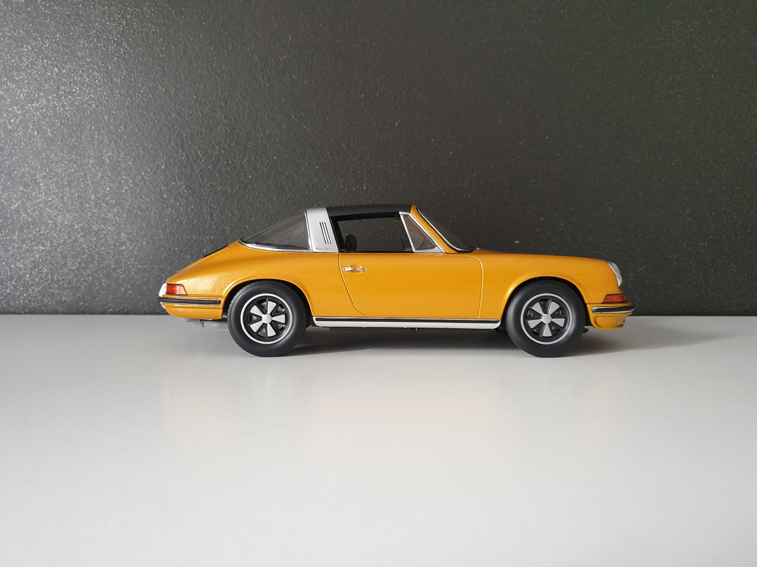 goldmetallic NOREV 1:18 Porsche 911 T 2.4 S Targa 1973 