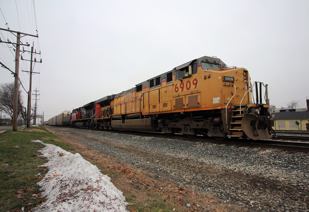31680420823-3ddcc70fd6-6909.jpg