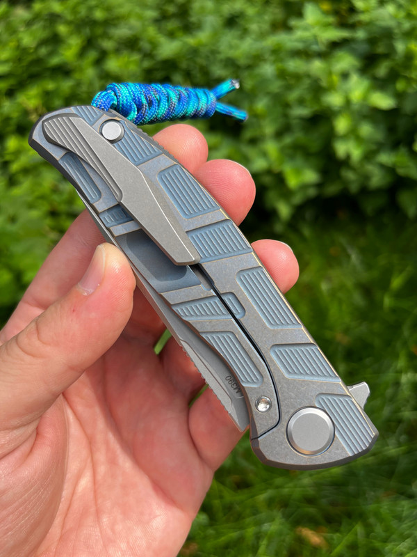 F95T_Gen4_blue-n-bronze_ano_back