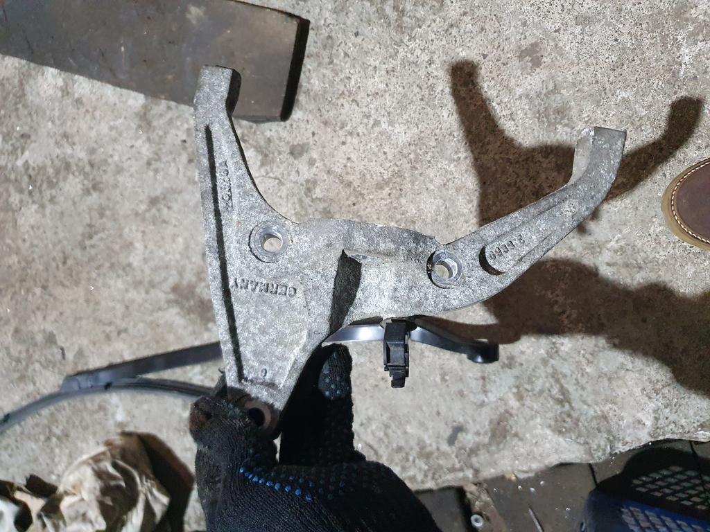 Кронштейн крепления