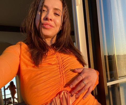 7ABAA888-6D0D-48AC-BC2F-B0807C16167B