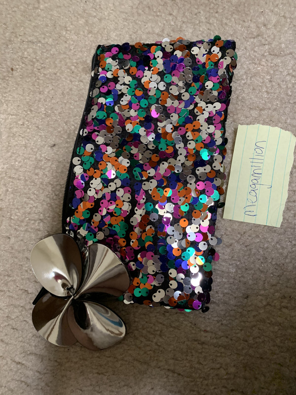 EFDC421F-2D6A-4743-926F-E4E4C957257B