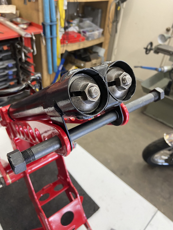 CAE56828-B460-48D1-B6EE-EBB4DD4D55E0