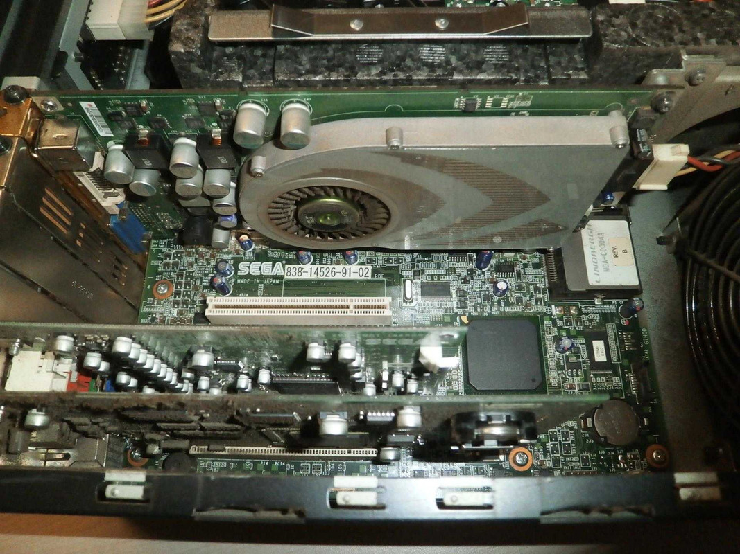 [Bild: Sega-Lindbergh-04.jpg]