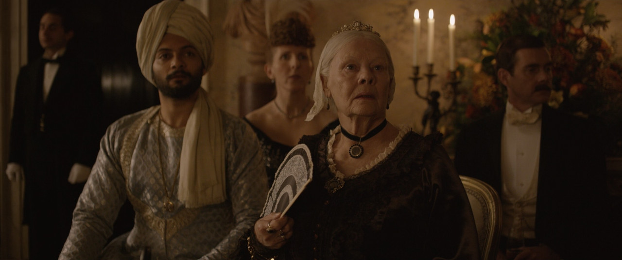 Victoria & Abdul 2017 (1080p x265 10bit Tigole).mkv_snapshot_00.