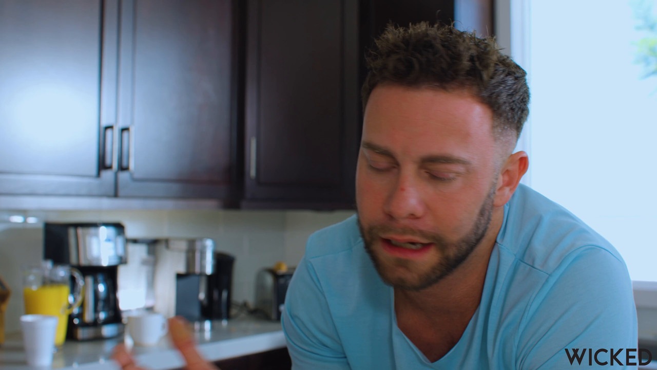 Emma Hix Lexi Luna - Breadcrumbs - Episode 4 - WICKED 4K.mp4.0003